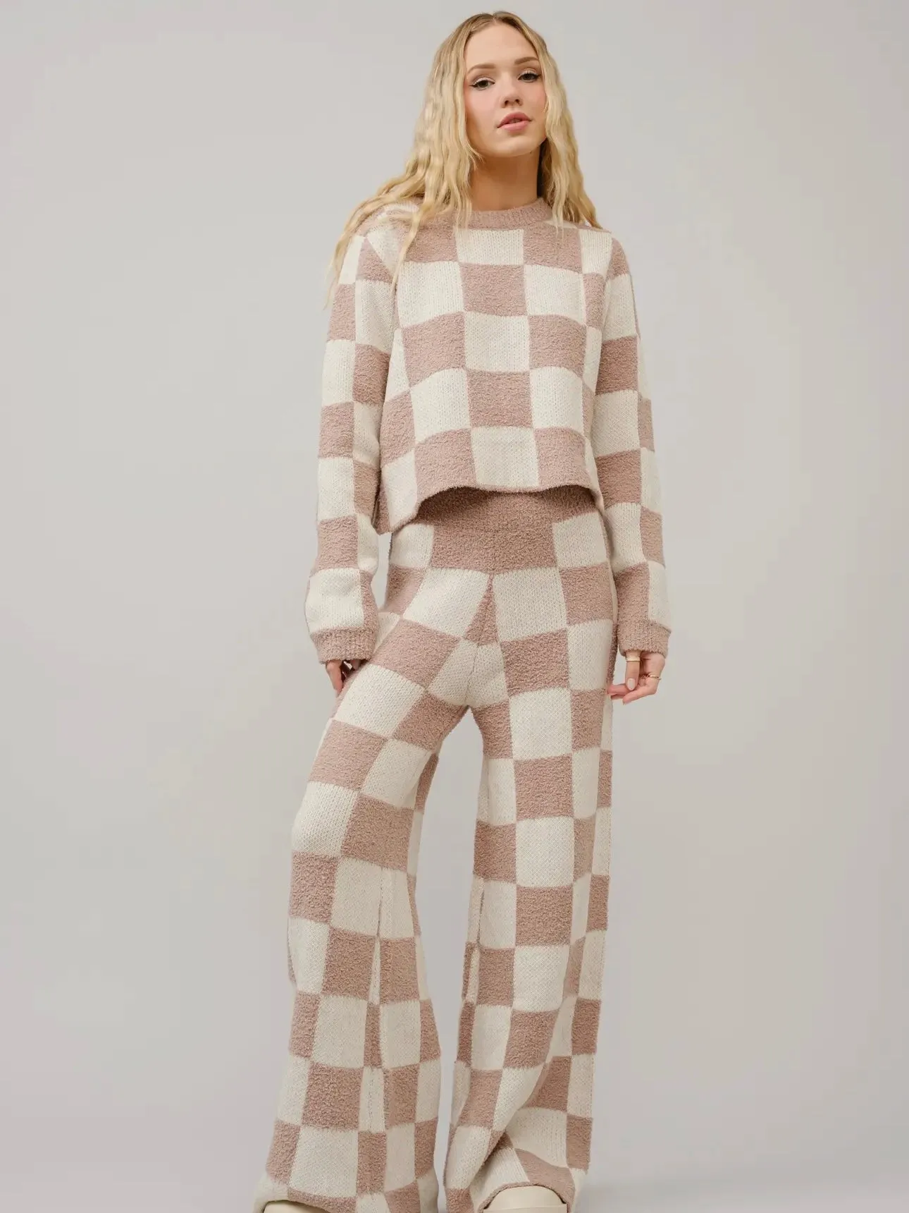 All Squared Away Set: Tan/White