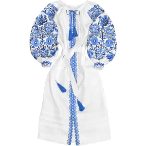 Boho style kaftan with embroidery