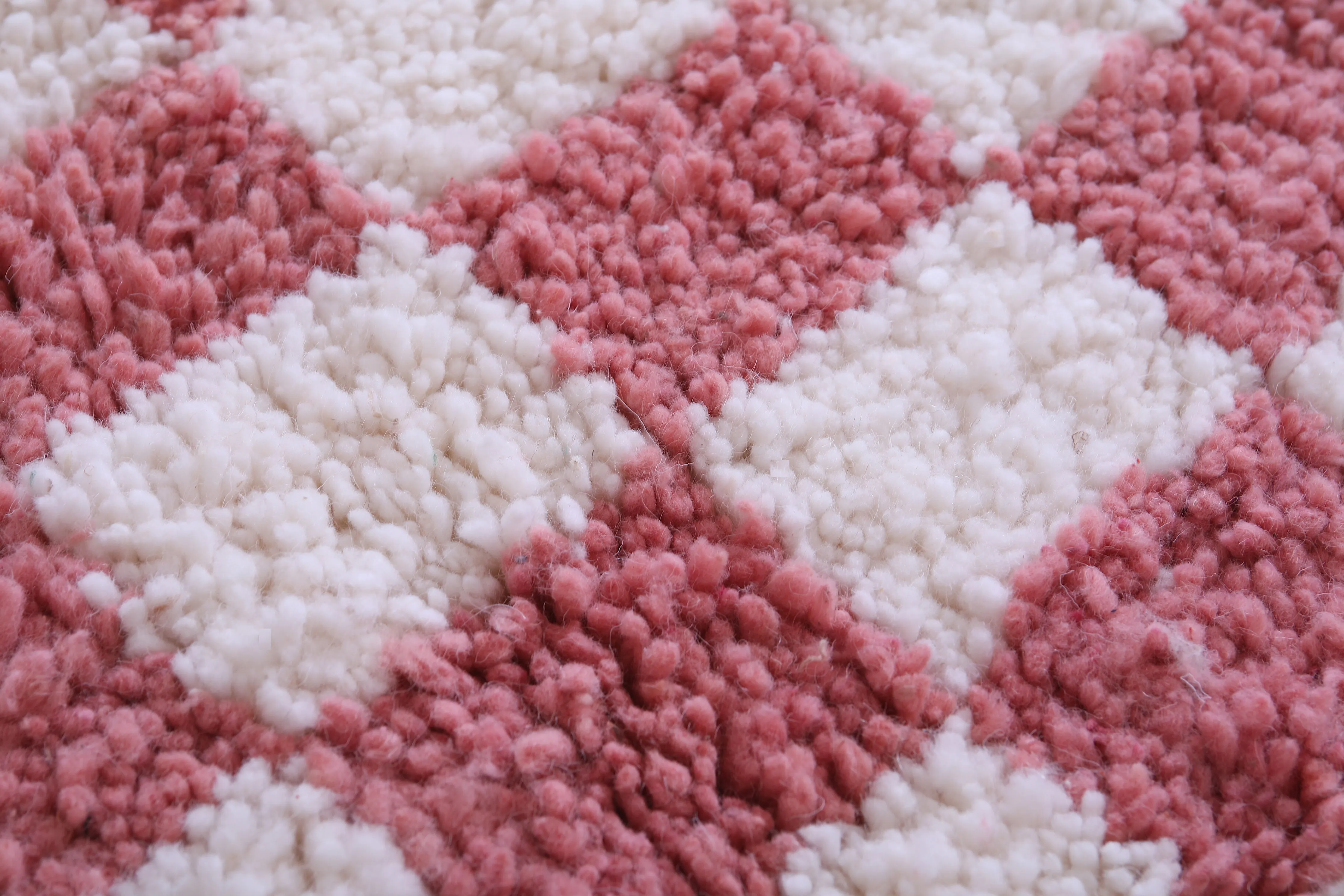 Checkered rug - Handmade Pink and white rug - Moroccan Rug