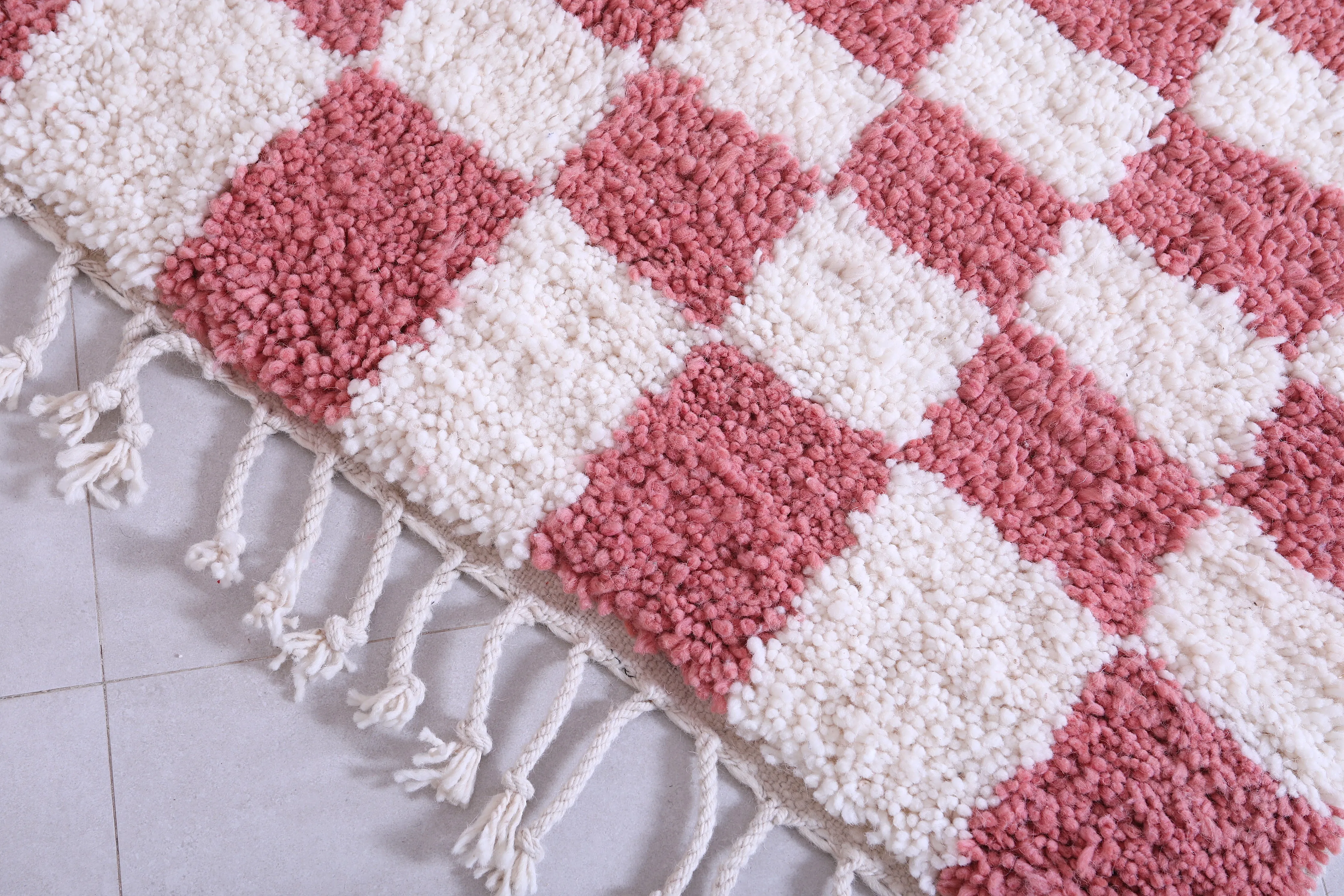 Checkered rug - Handmade Pink and white rug - Moroccan Rug