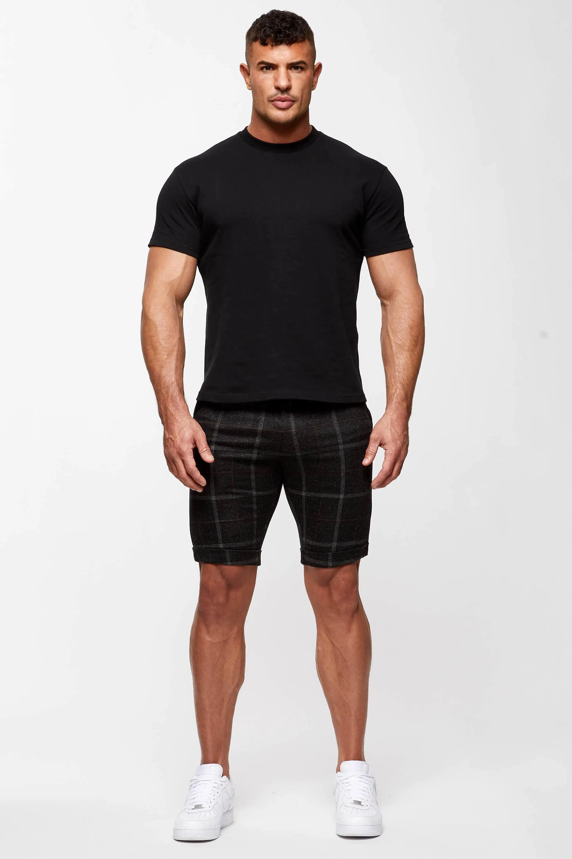 CHECKERED SHORT - BLACK