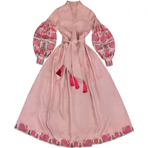 Dusty pink Kaftan in Boho style