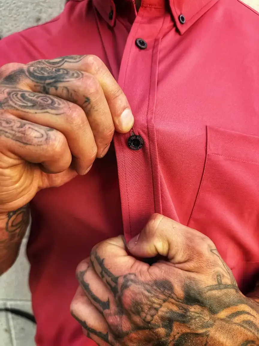 ESSENTIAL ROSE WARRIOR BUTTON UP
