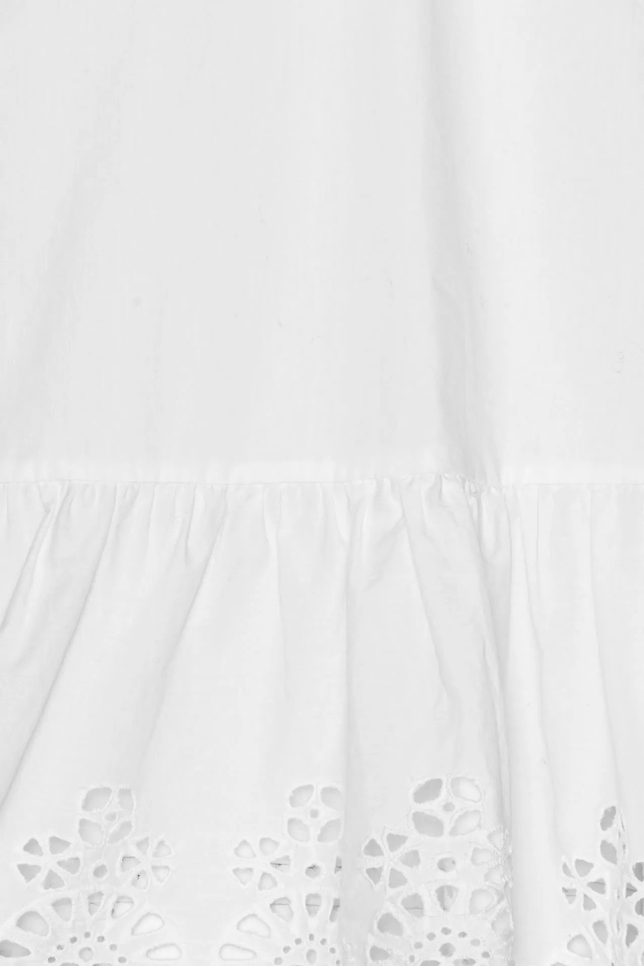 LulaIC Top - Hvid Broderi
