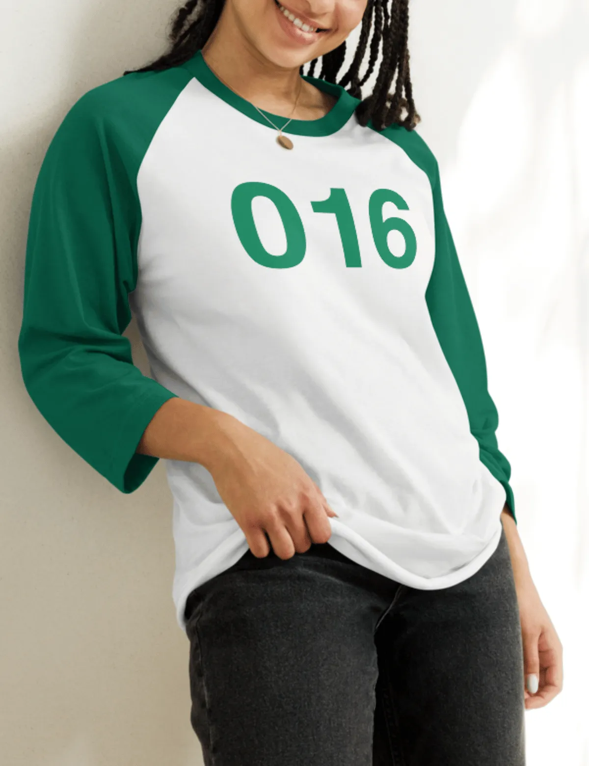 Squid Game: The Challenge Player Raglan Shirt [White/Kelly] - Player 016