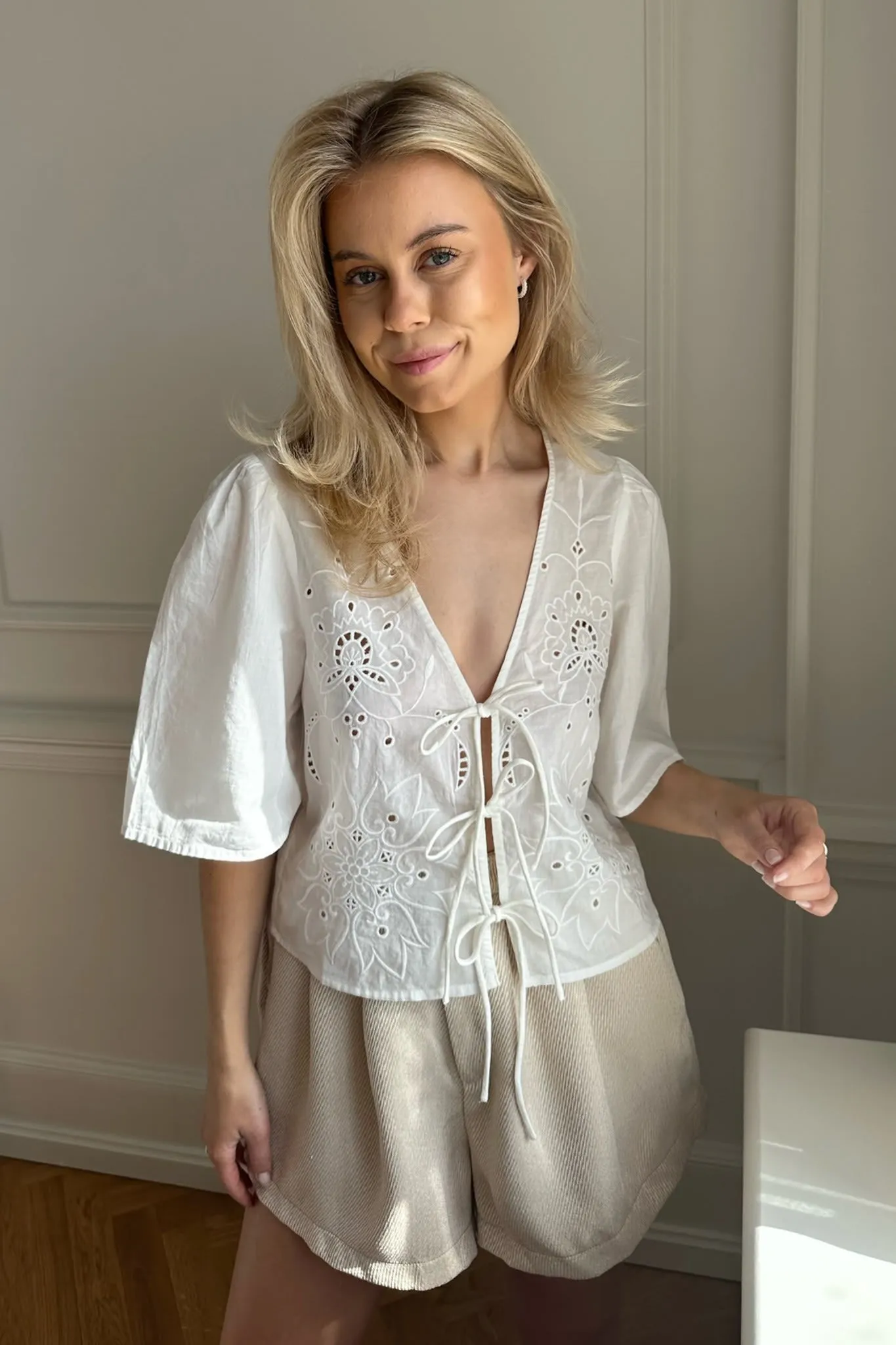 VMElena Broderi Top - Hvid